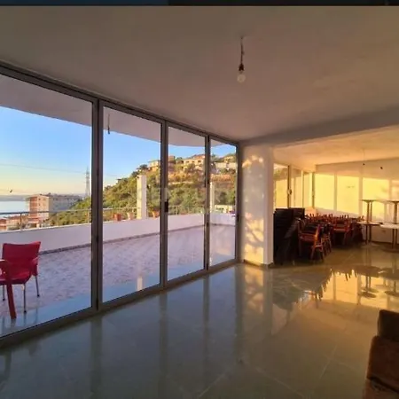 For Rent Uje I Ftohte